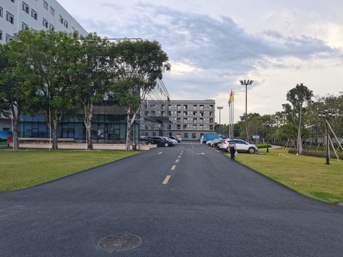 办公大楼周边环境